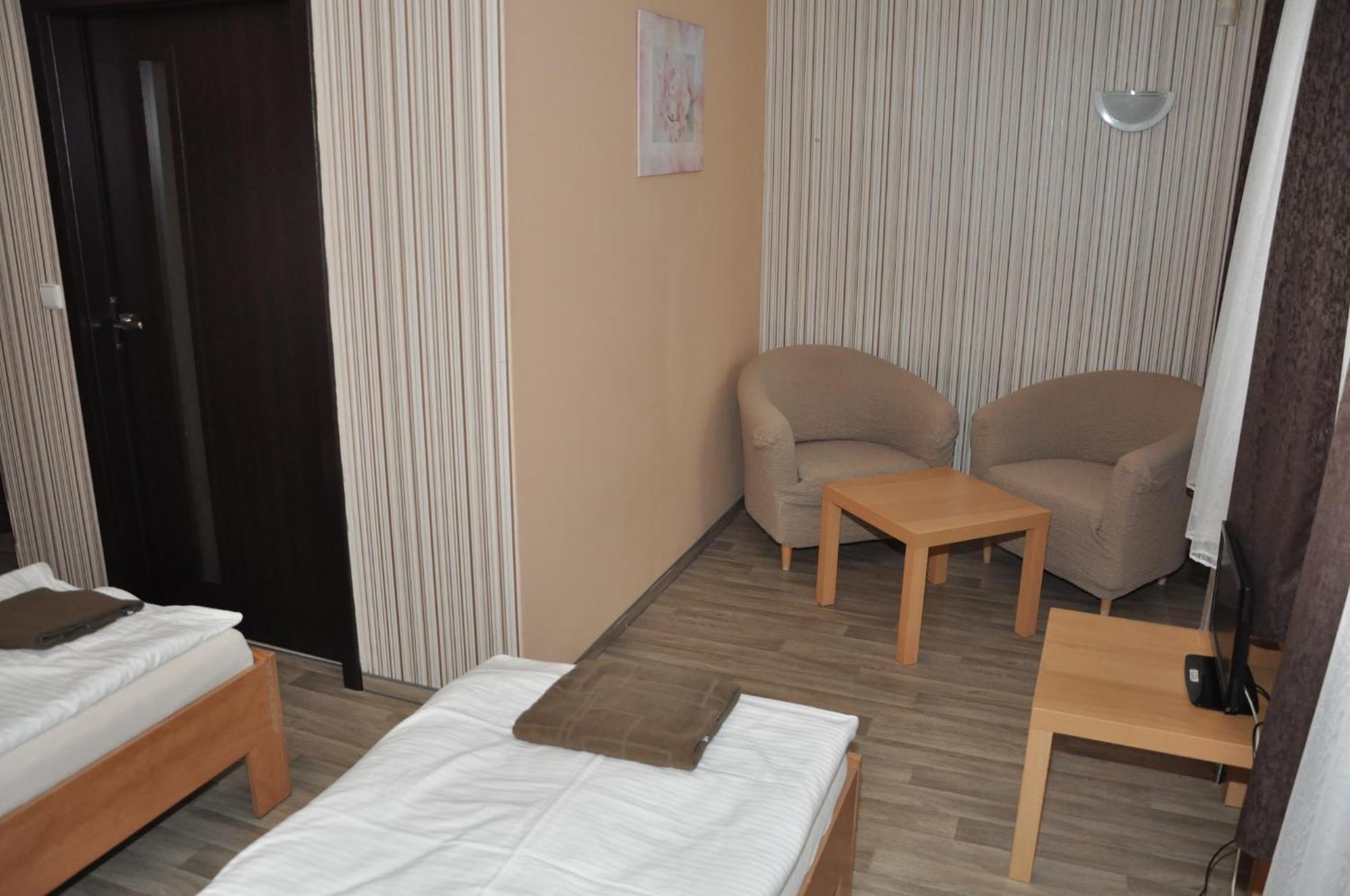 Almond Hotel Teplice Eksteriør billede